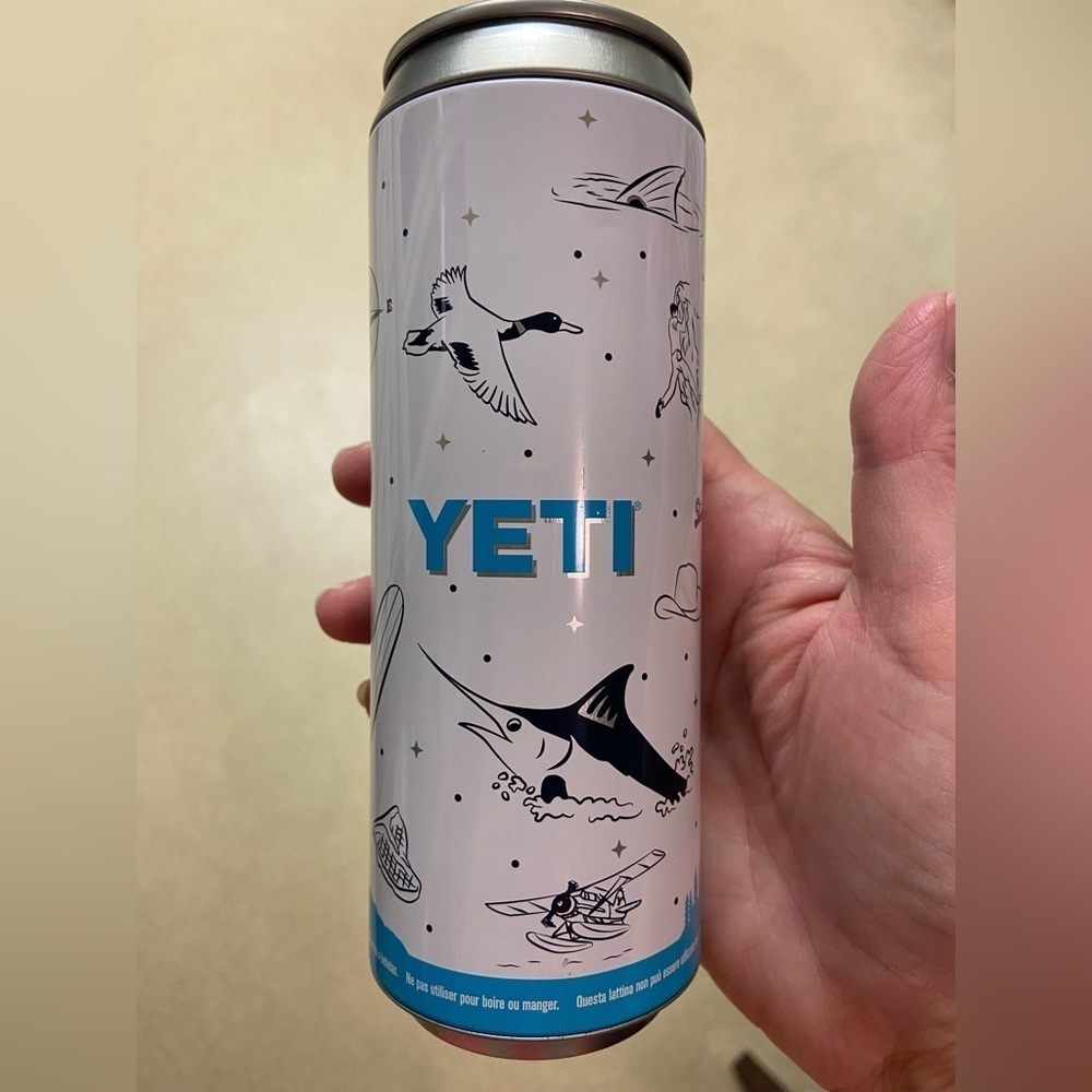 💜 YETI Slim Stash Can. Limited Edition. Hide A Can Storage Small Dent - Picture 2 of 6